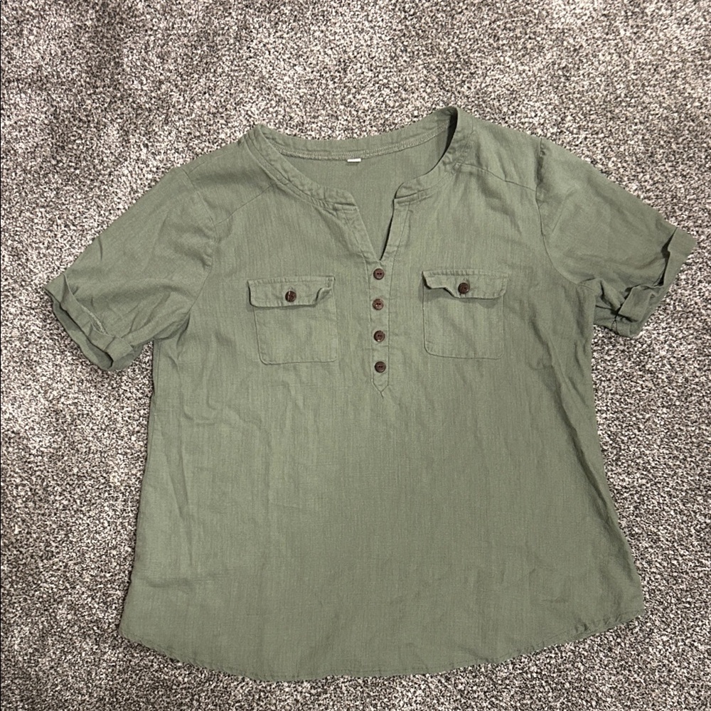 Modlily Green Button-Up Short Sleeve Shirt Size XL